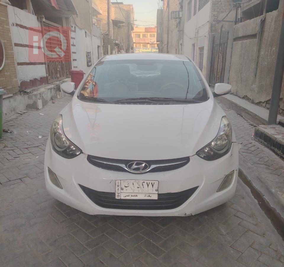 هیوندای ئەلەنترا